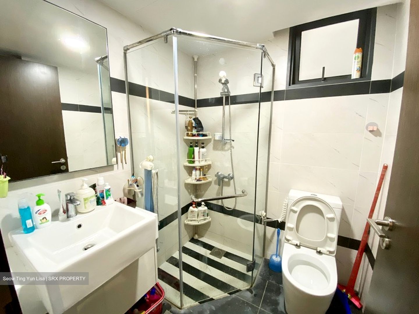 Symphony Suites (D27), Condominium #560150631